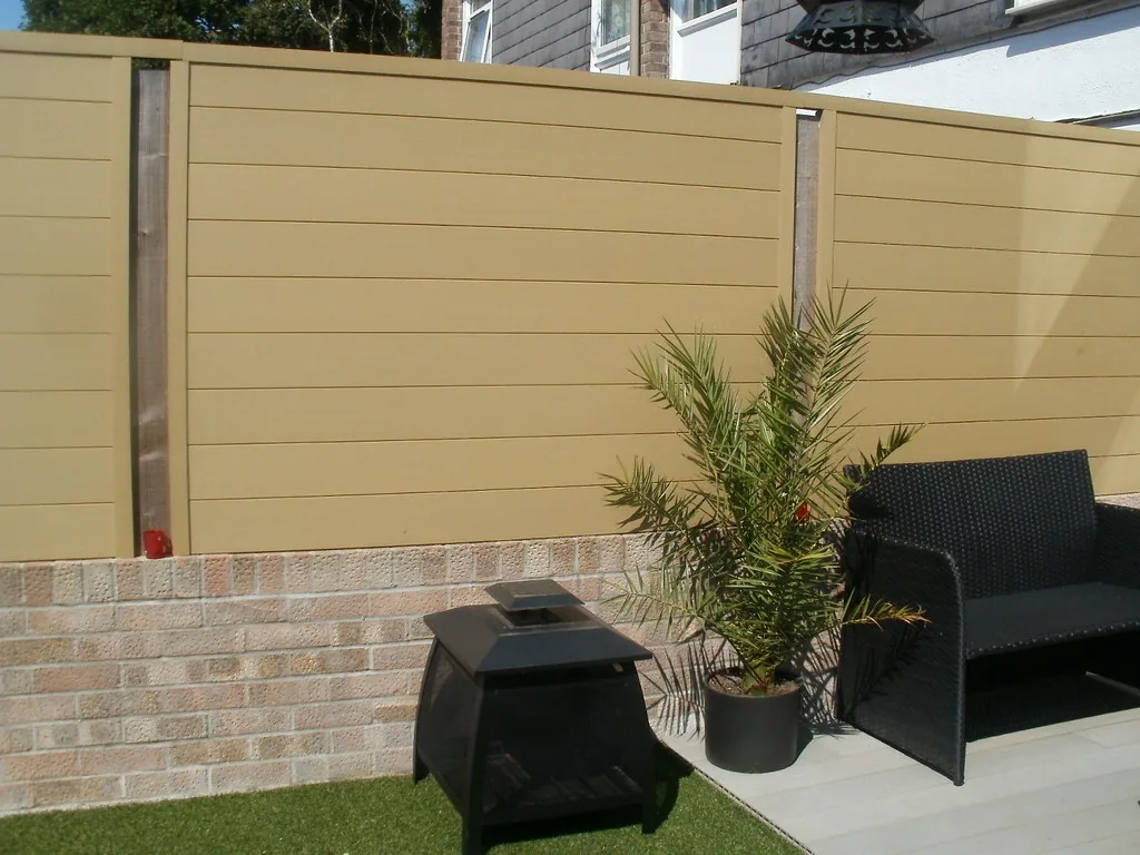 Modern horizontal slat fence